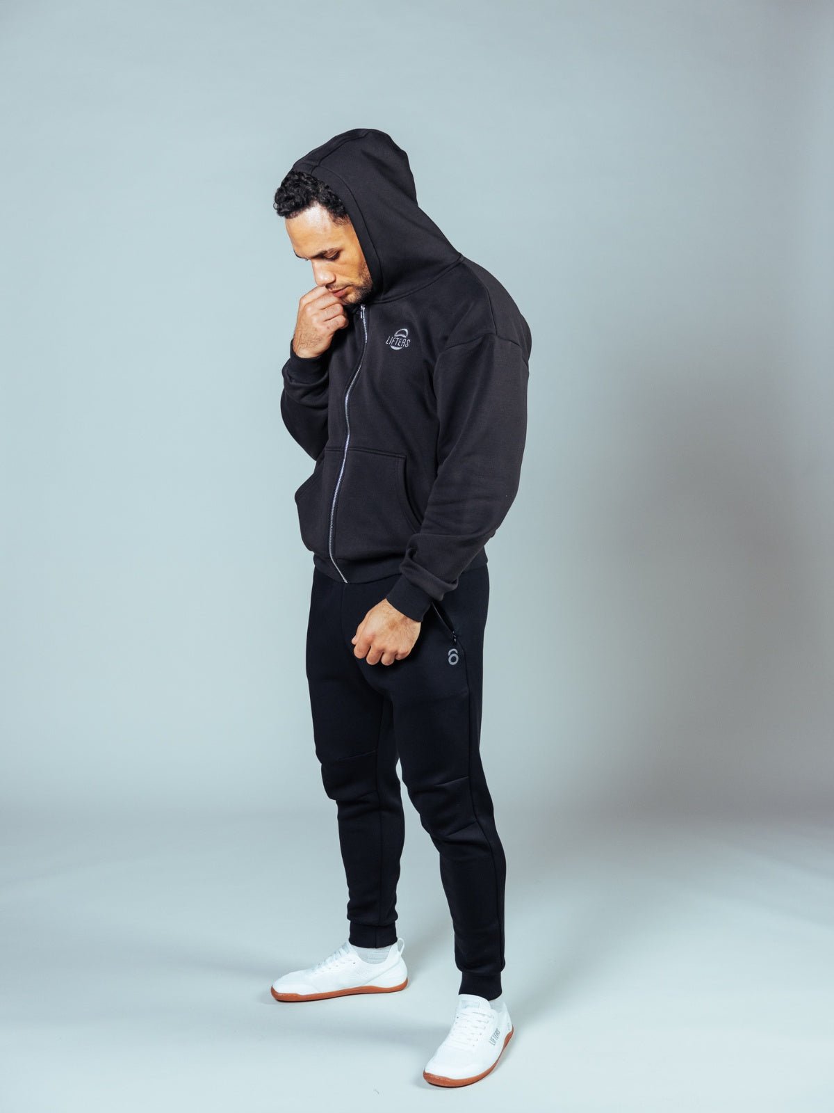 Athlete Essentials Bundle Herren Hoodie/Jogger